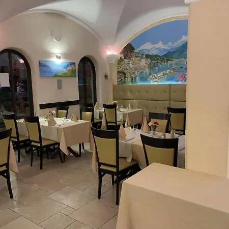Hotel Amalfi